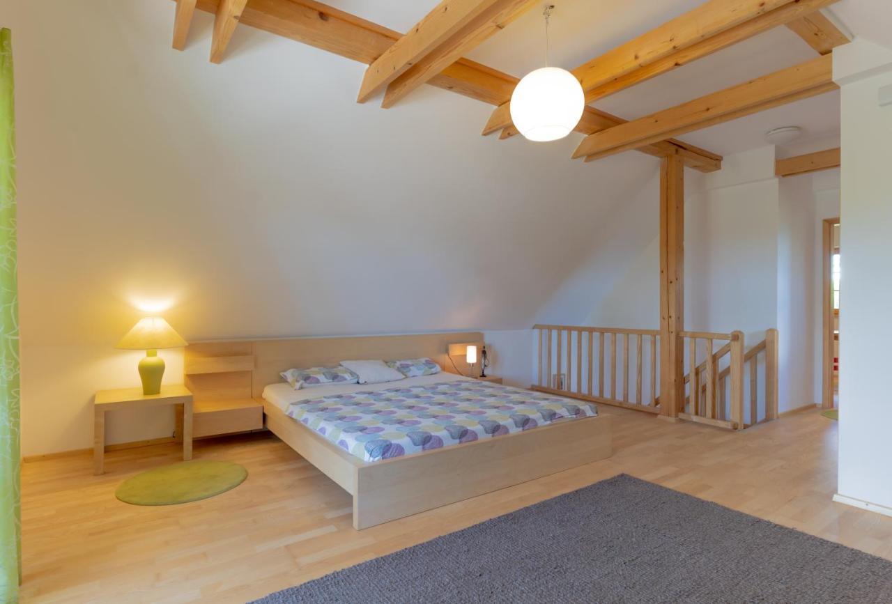 Chalet Haloze Pristava Exterior photo